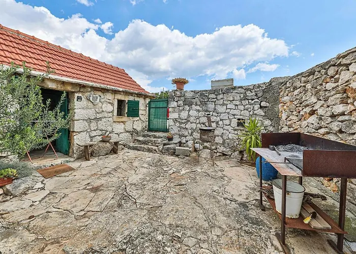 بيت للعطل Pet Friendly In